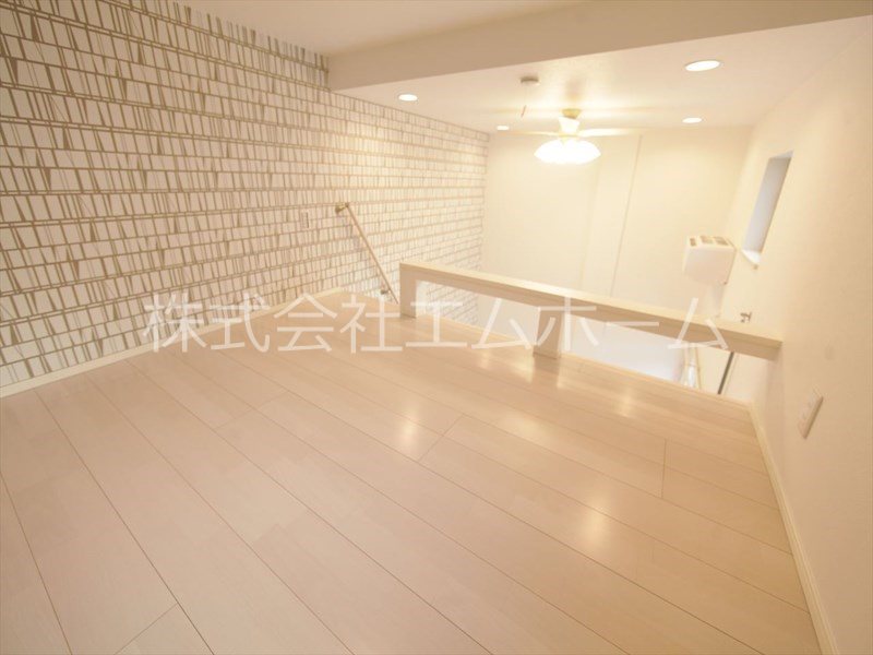 （仮称）ハーモニーテラス中杉町二丁目Ａ 上段ロフト4.2帖（収納でも部屋でも使えます）同型写真