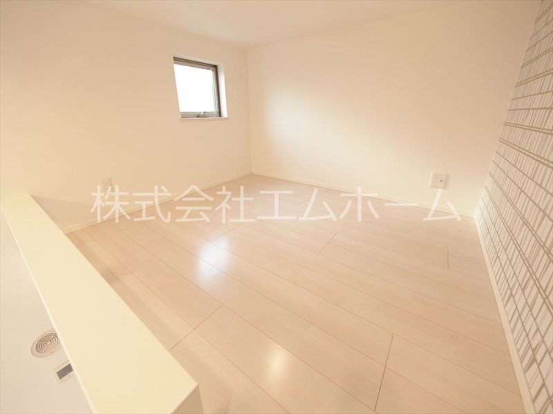 （仮称）ハーモニーテラス中杉町二丁目Ａ 上段ロフト4.2帖（収納でも部屋でも使えます）同型写真