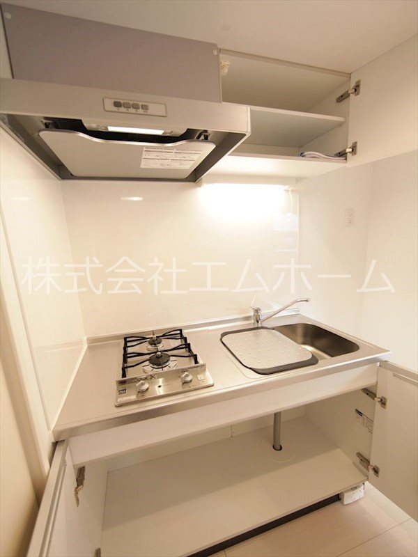 （仮称）ハーモニーテラス中杉町二丁目Ａ システムキッチン（ガス2口コンロ付）同型写真
