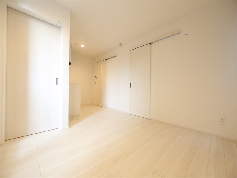 ＲＥＧＡＬＥＳＴ堀田 ＬＤＫ10.2帖　システムキッチン　エアコン完備　同仕様写真