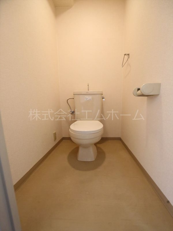 フォンテーヌナウ トイレ（お風呂トイレ別）