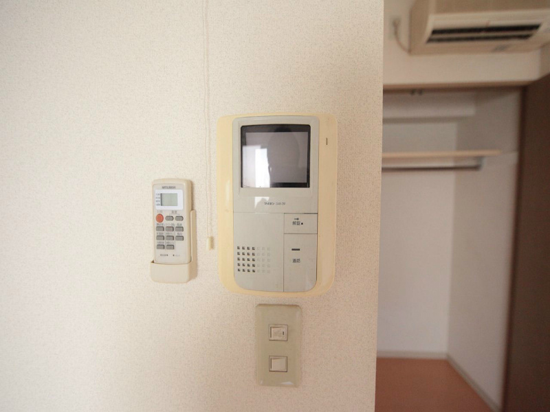 クレサス千種.m モニター付きインターフォン