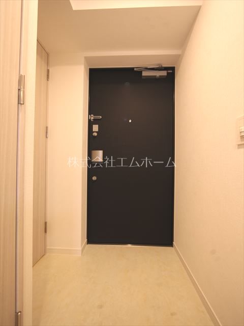 メイクス今池02 玄関　シューズボックス充実