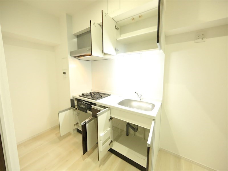 リュミアン堀田テラス システムキッチン（ガス3口コンロ・グリル付）