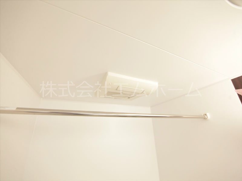 ハーモニー高畑ザレジデンス 浴室暖房乾燥機付　24時間換気機能付バスルーム　同仕様写真