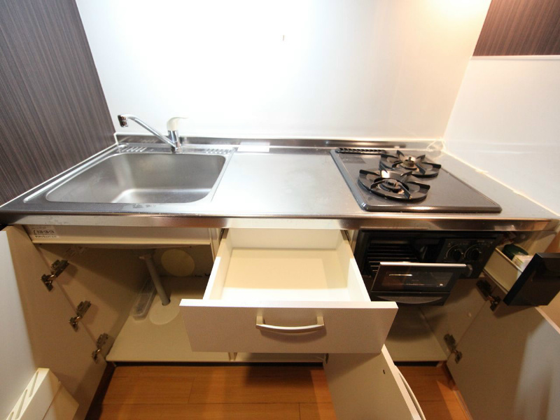 アーバンストリーム（金山） システムキッチン（ガス2口グリル）冷蔵庫レンジ等用意できます