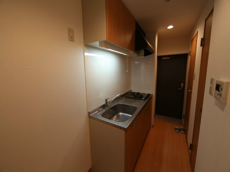 愛知県名古屋市中村区西米野町１丁目 システムキッチン（ガス2口）冷蔵庫・レンジご用意できます
