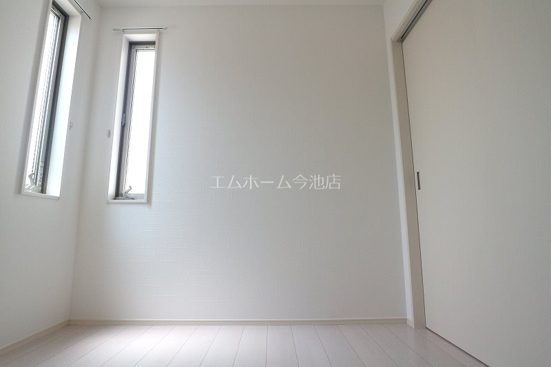 Brand New Day 名城 洋室3.0帖　収納充実　換気良好