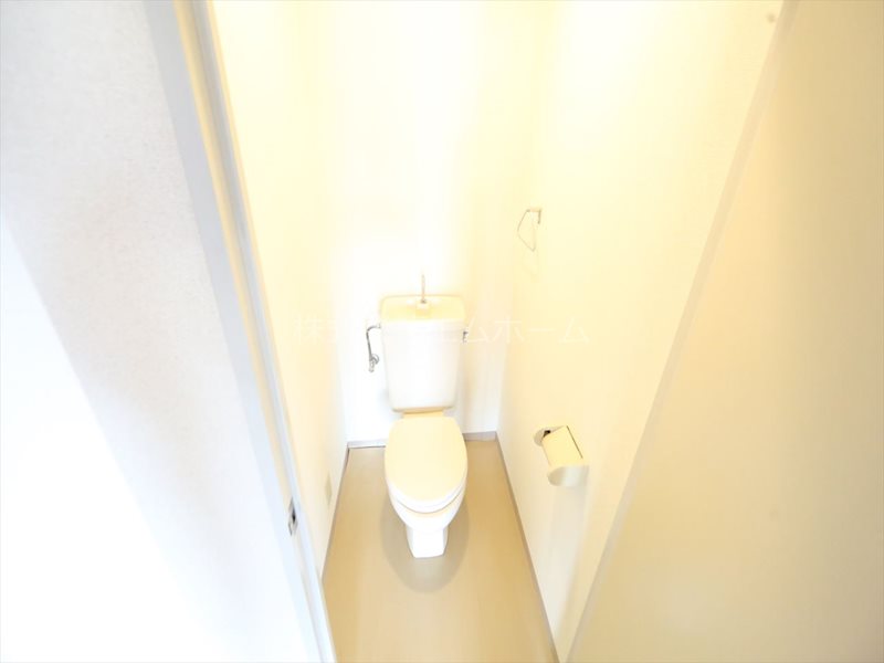 フォンテーヌナウ トイレ（お風呂トイレ別）