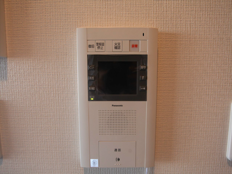 プレサンスロジェ葵 セキュリティ　TVモニター付インターホン
