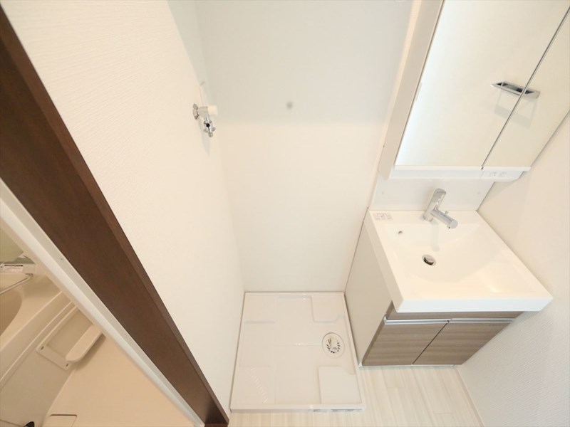 Ｇｒａｎｄｔｉｃ　ｕｎ　ｂｏｎｈｅｕｒ 脱衣所　室内洗濯機置き場