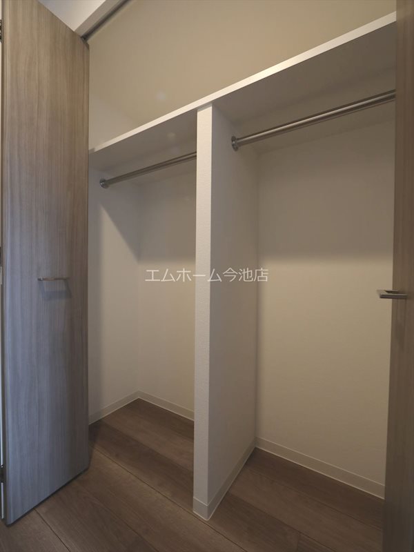 S-RESIDENCE黒川本通一丁目 クローゼット（収納充実しています）
