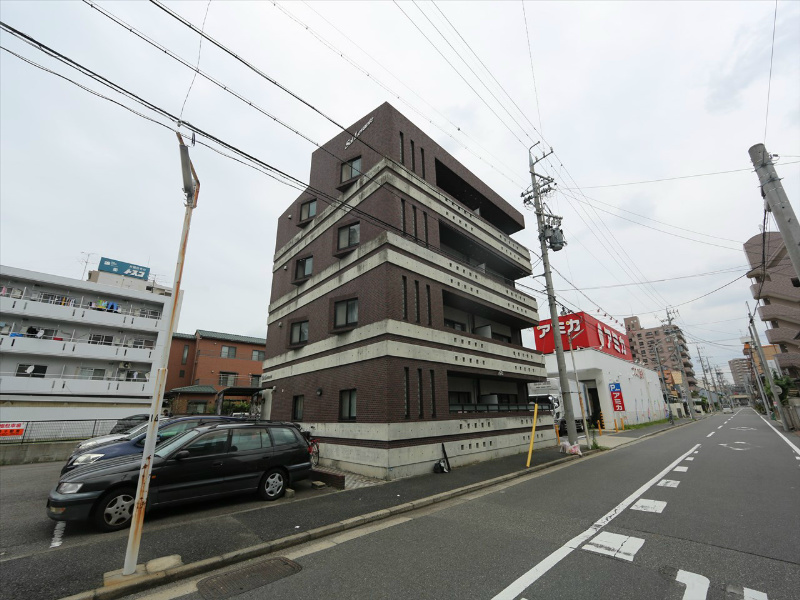 外観 屋根付き駐輪場 集合ポスト有り
