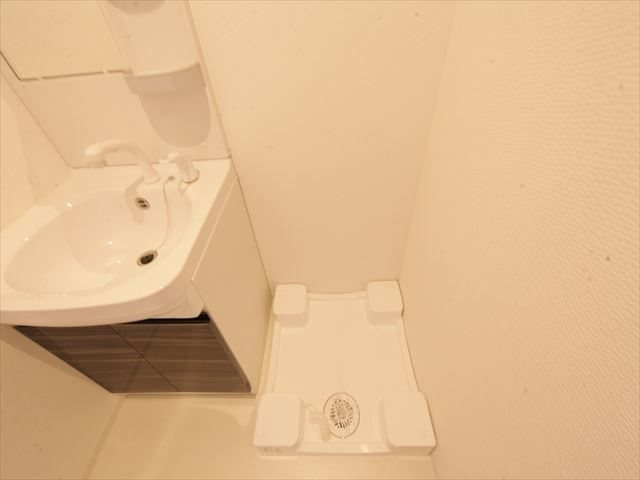 La Douceur今池南 室内洗濯機置き場
