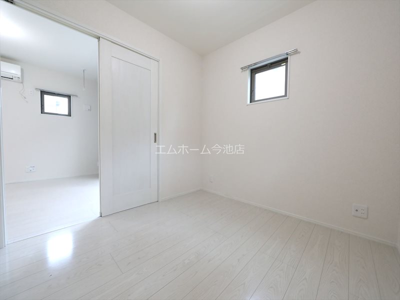 ocean今池 洋室4.7帖　収納充実　換気良好