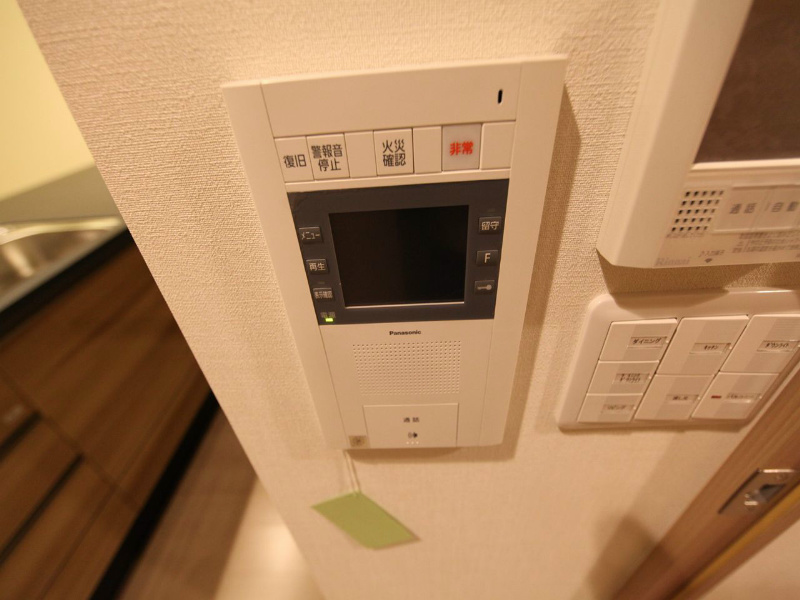 プレサンスロジェ鶴舞駅前 ＴＶモニター付インターホン
