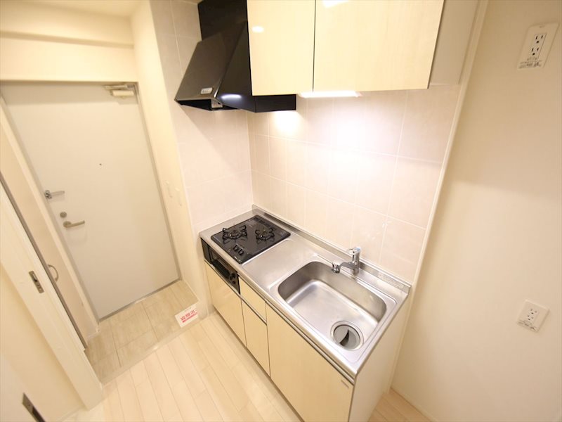 アールコート本陣 システムキッチン（ガス2口コンログリル付）