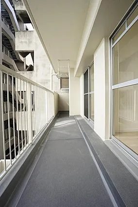 ハイレジデンス上園苑  2面バルコニー南向きです