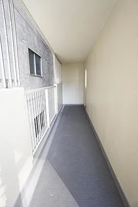 ハイレジデンス上園苑  2面バルコニー南向きです