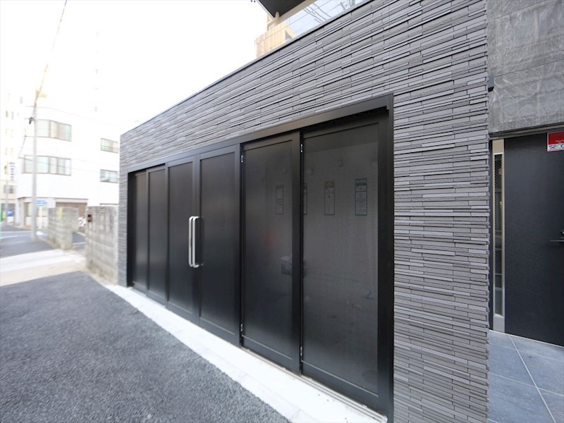 Ｓ－ＲＥＳＩＤＥＮＣＥ上前津Ｓｏｕｔｈ 敷地内ゴミ捨て場