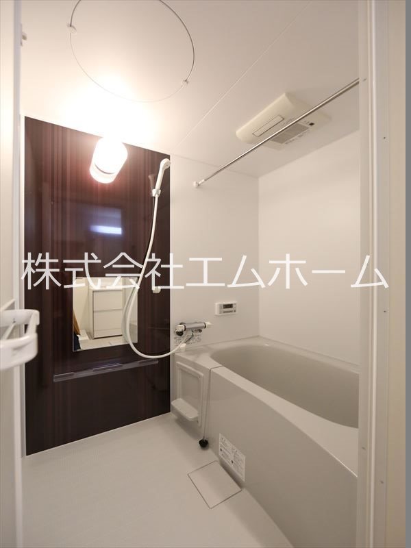 ハーモニーテラス上石川町Ⅳ 浴室暖房乾燥機付　追い焚き機能付お風呂　同仕様写真