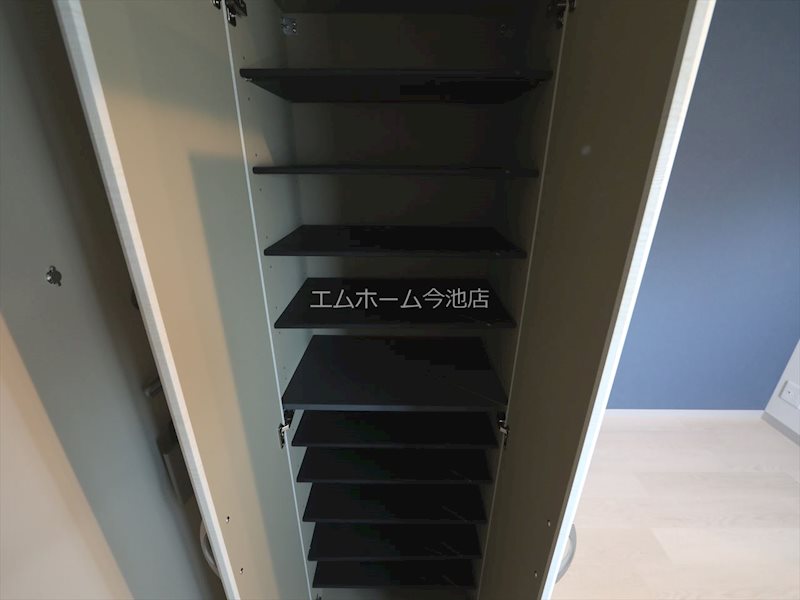セントフィオーレ 玄関　シューズボックス充実しています