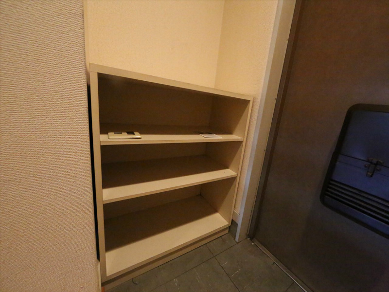 サンハイツ名取 玄関　シューズボックス
