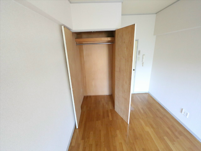 サンハイツ名取 クローゼット　収納充実してます