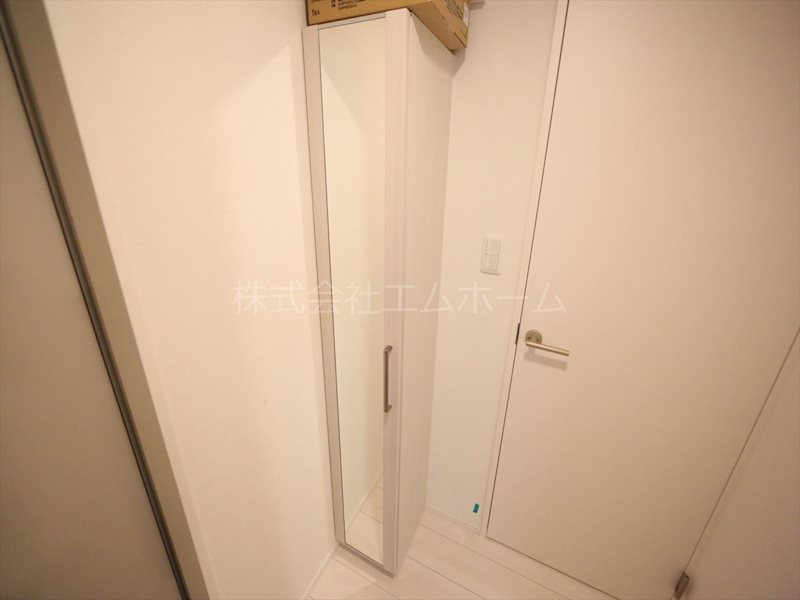 （仮称）ハーモニーテラス柳田町一丁目② 玄関　シューズボックス付（収納充実してます）　同型写真