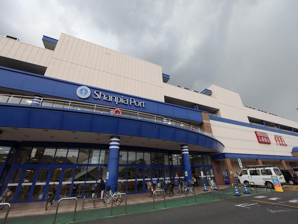 MX-IV シャンピアポートフィール・100円ダイソー・ユニクロ等店舗有 (ショッピングセンター)