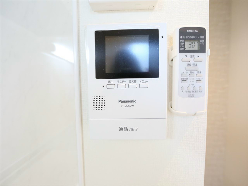Ｃｉｎｑ　Ｐｏｌｔｅｓ（サンクポルト） セキュリティ　ＴＶモニター付インターホン
