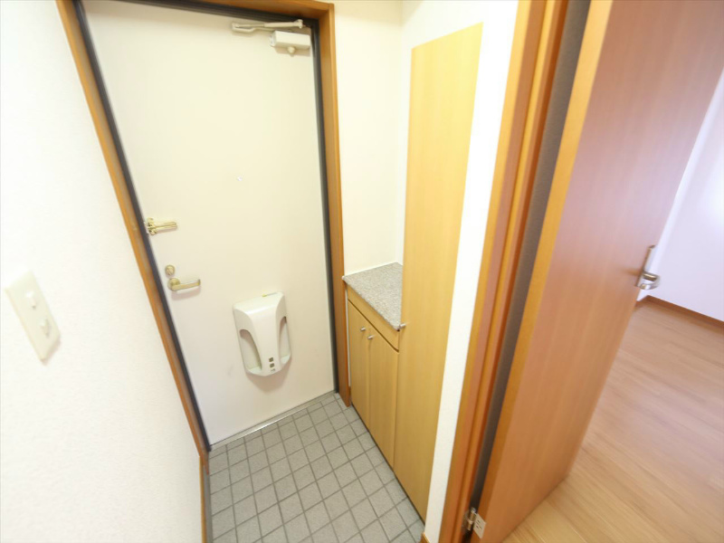 ブリーズ塩池 玄関　シューズボックス