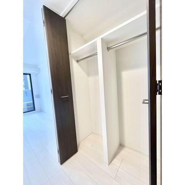 S-RESIDENCE丸の内駅前North クローゼット（収納充実してます）