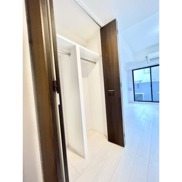 S-RESIDENCE丸の内駅前North クローゼット（収納充実してます）
