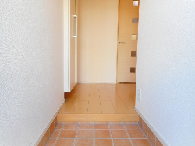 アスセーナ　つるぎ 玄関