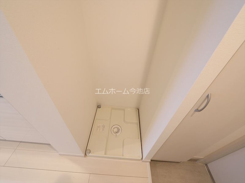 リブリ・御器所ザ・ファースト 室内洗濯機置き場