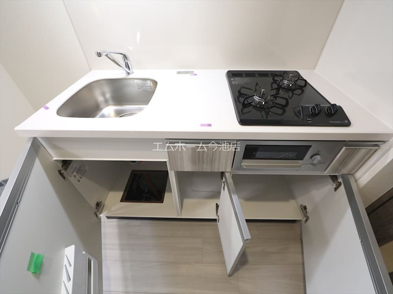 プレサンス広小路通今池 システムキッチン（ガス2口グリル付）