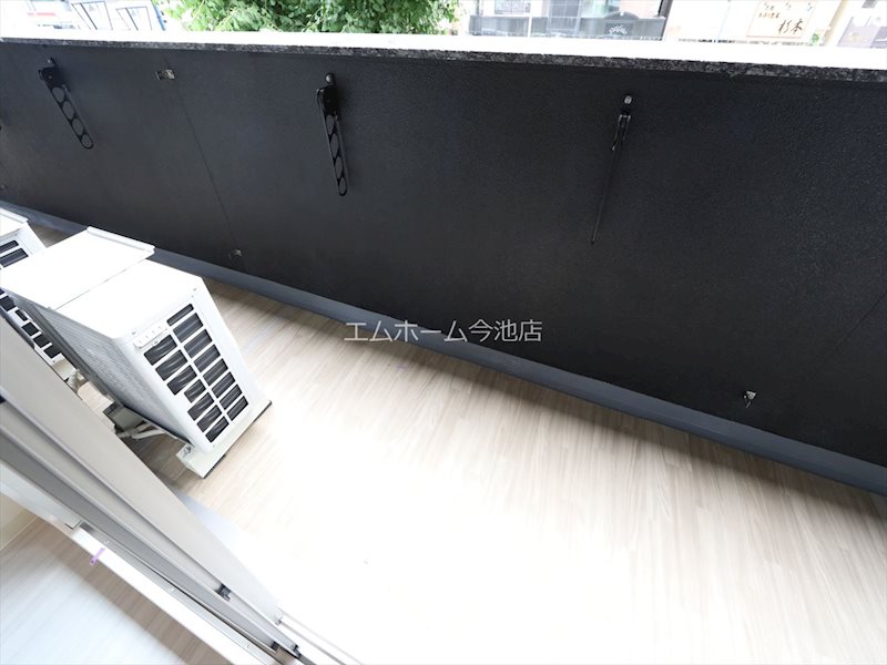 プレサンス広小路通今池 バルコニー