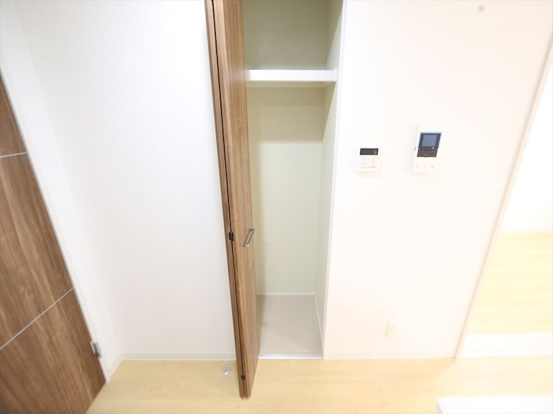 パークゲート栄白川 リビングにある収納（収納充実してます）