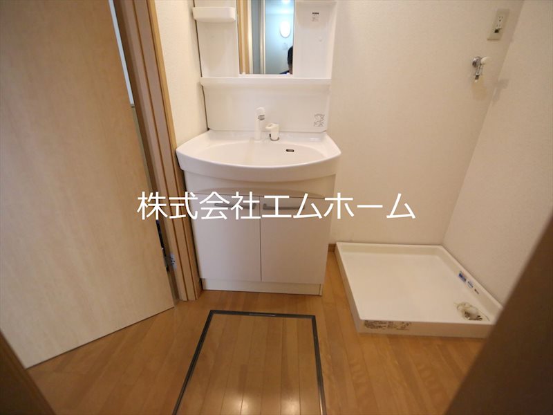 プラッサムコート多屋 脱衣所　独立洗面台（シャンプードレッサー）