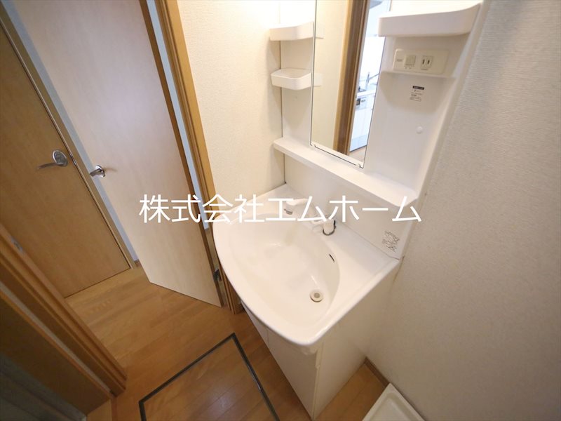 プラッサムコート多屋 脱衣所　独立洗面台（シャンプードレッサー）
