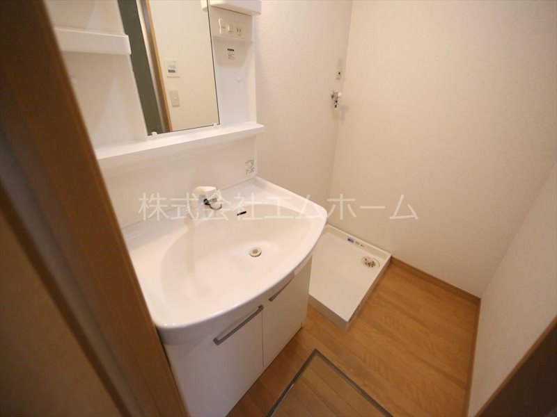 プラッサムコート多屋 脱衣所　独立洗面台（シャンプードレッサー）