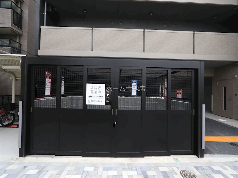 プレイズシード御器所イースト 敷地内ゴミ置き場