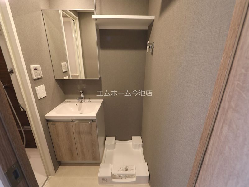 メイクス新栄 室内洗濯機置き場