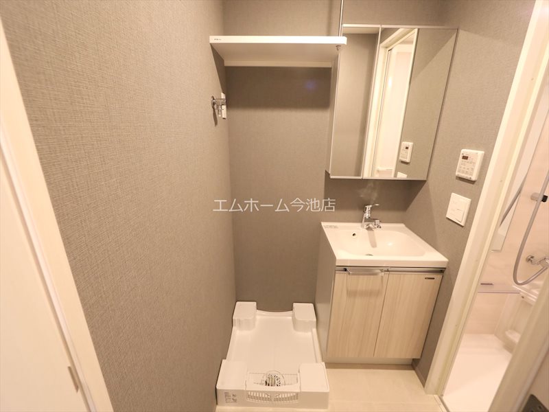 メイクス新栄 室内洗濯機置き場