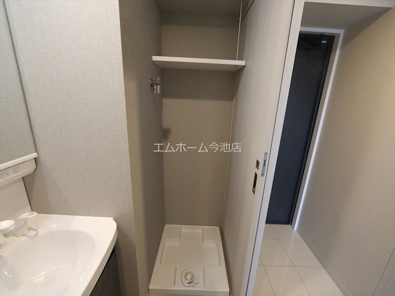プレイズシード御器所イースト 室内洗濯機置き場