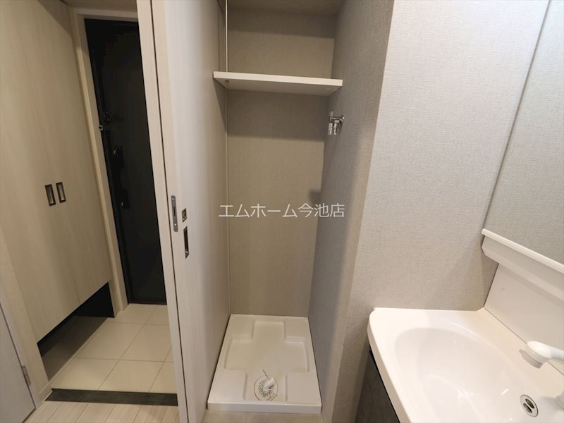プレイズシード御器所イースト 室内洗濯機置き場
