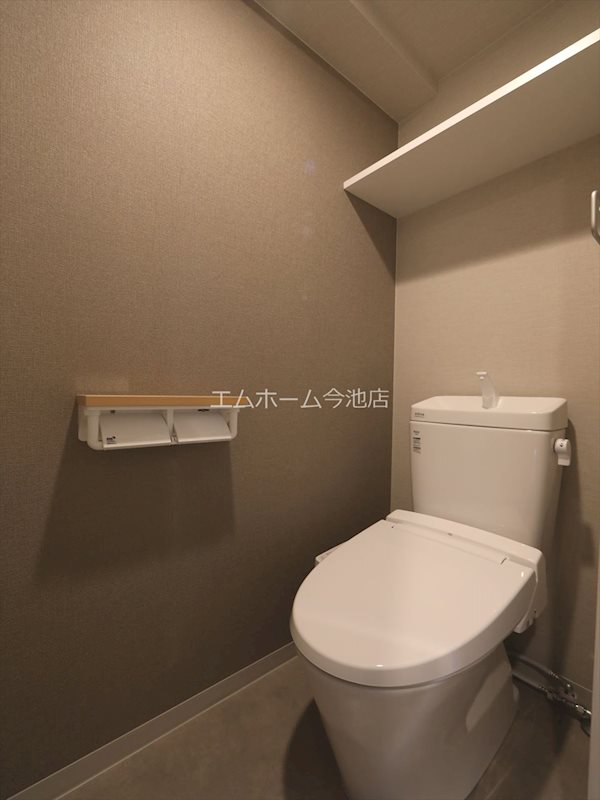 プレイズシード御器所イースト 温水洗浄便座付トイレ