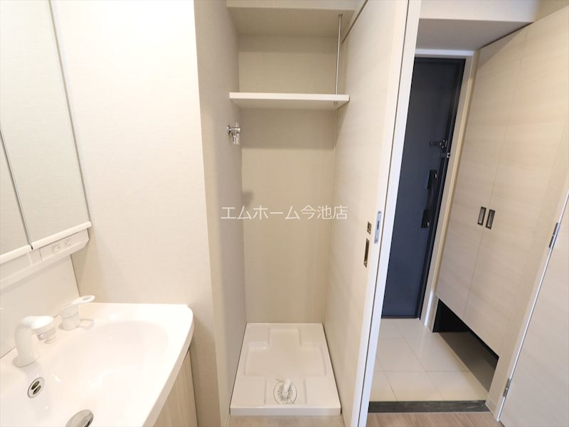 プレイズシード御器所イースト 室内洗濯機置き場