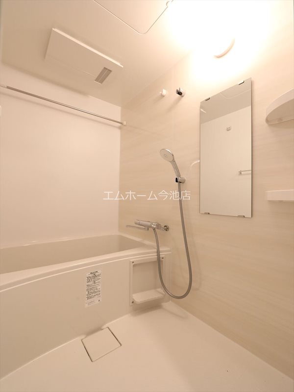 プレイズシード御器所イースト 浴室暖房乾燥機能付バス